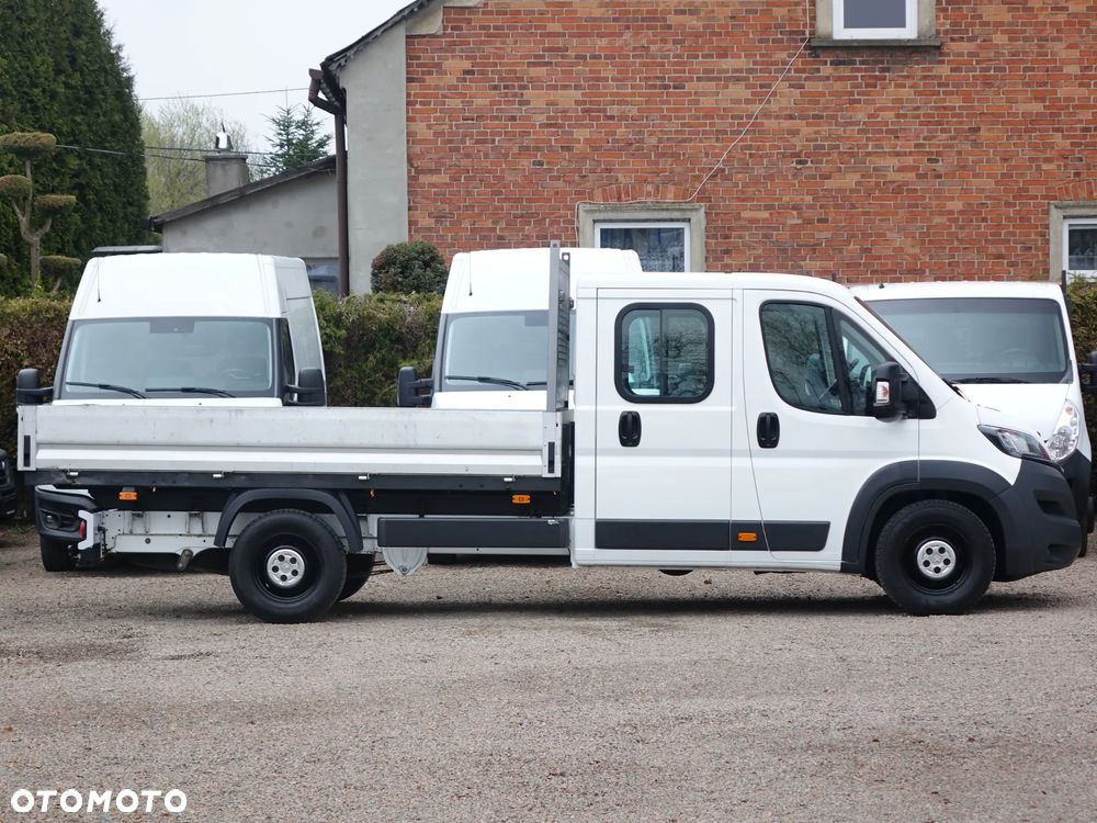 Peugeot Boxer 3.0 180 KM DOKA 7-osobowy skrzynia ładunkowa - 6