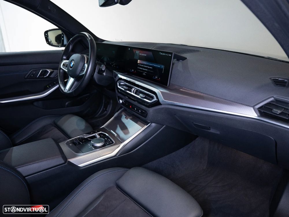 BMW 320 d Pack Desportivo M Auto - 6