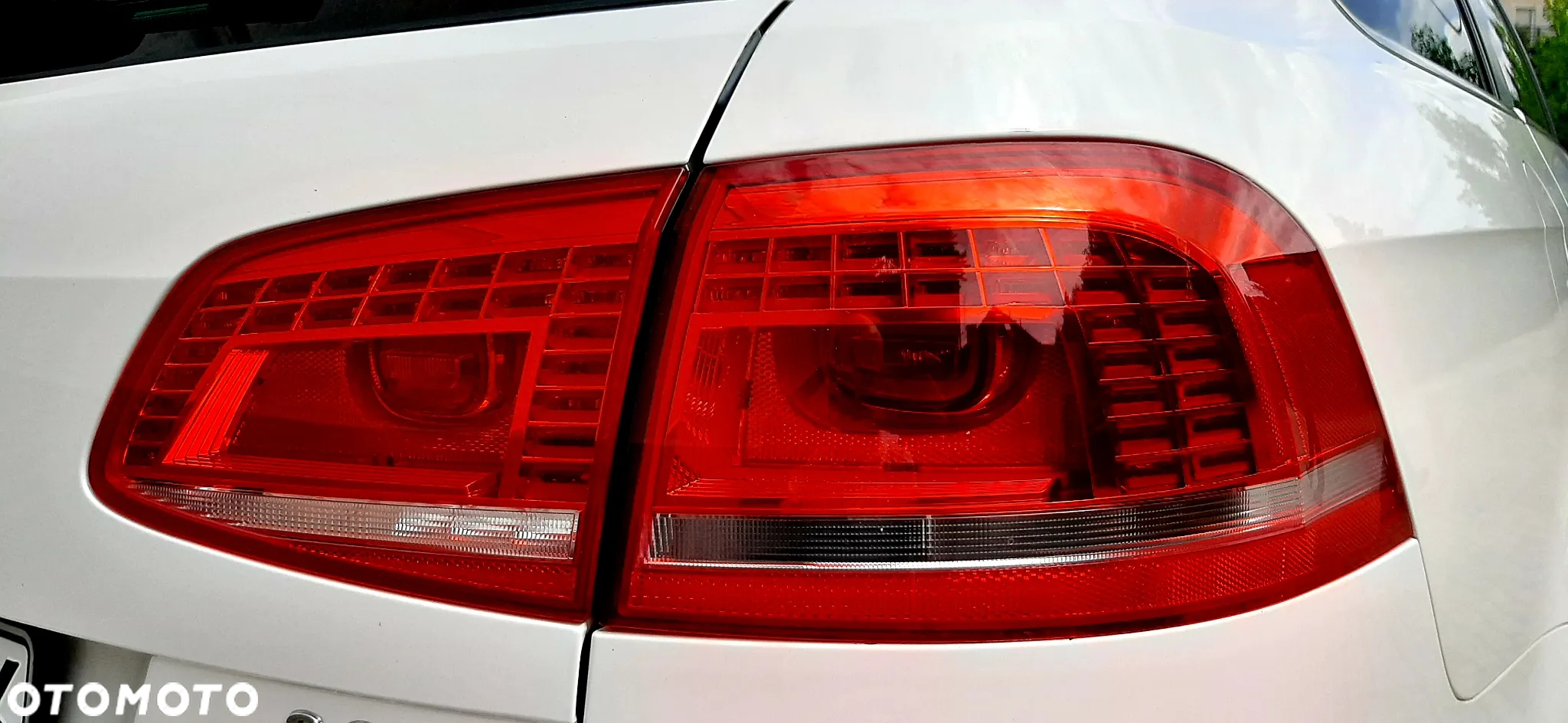 Volkswagen Passat Variant 2.0 TDI 4Motion BlueMotion Technol R-Line - 12