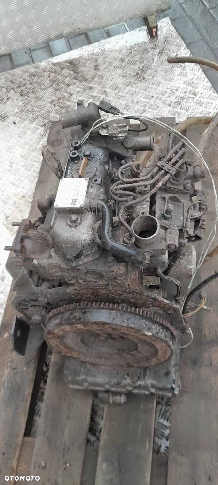 Silnik Yanmar Thermo King TS300 TK 3.74A - 6