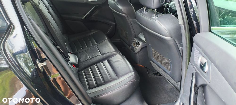 Peugeot 508 Hybrid4 - 8