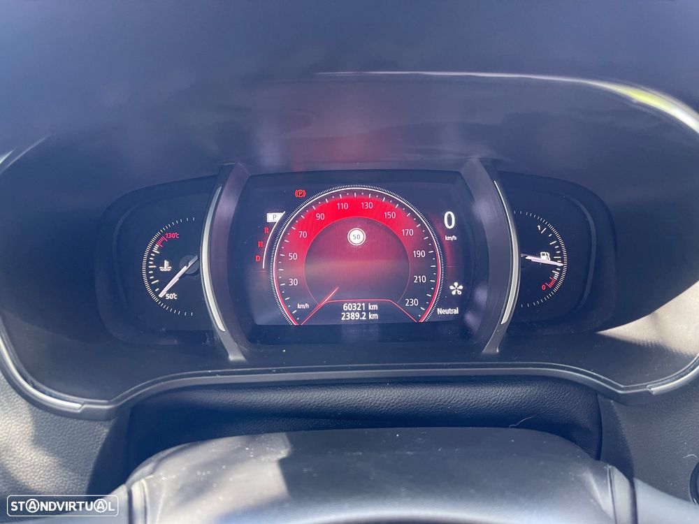 Renault Mégane Sport Tourer 1.5 dCi Bose Edition EDC - 11