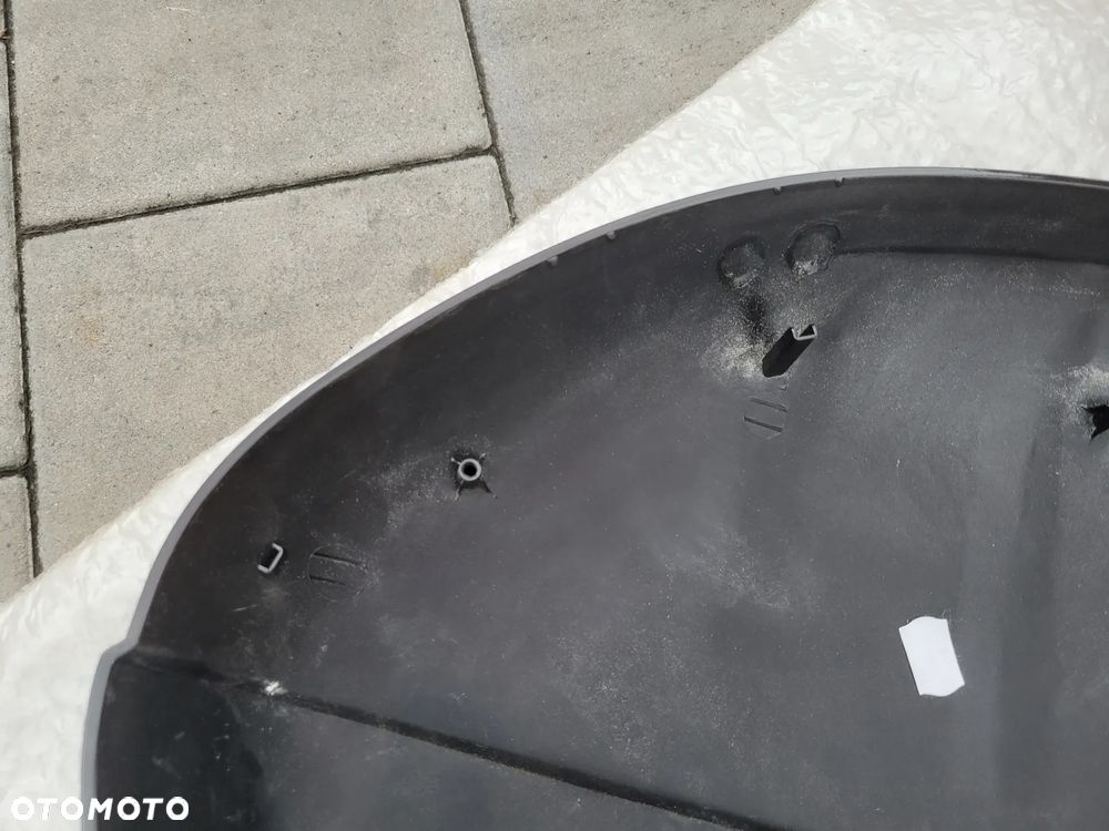 Pokrywa kufra prawa, kufer prawy Honda NTV 650 Deauville 650 - 18