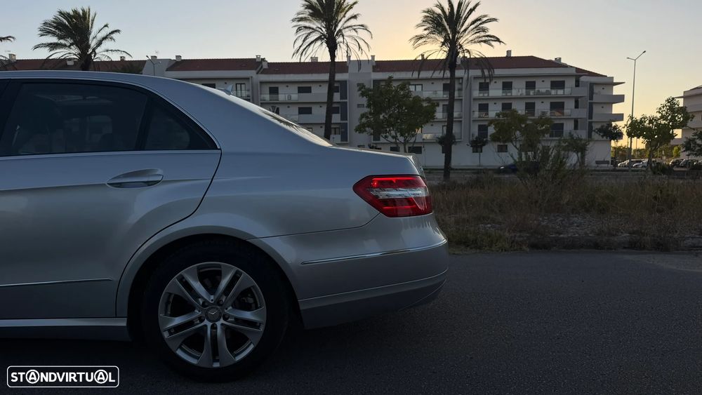 Mercedes-Benz E 220 CDI Avantgarde BlueEfficiency Auto. - 8