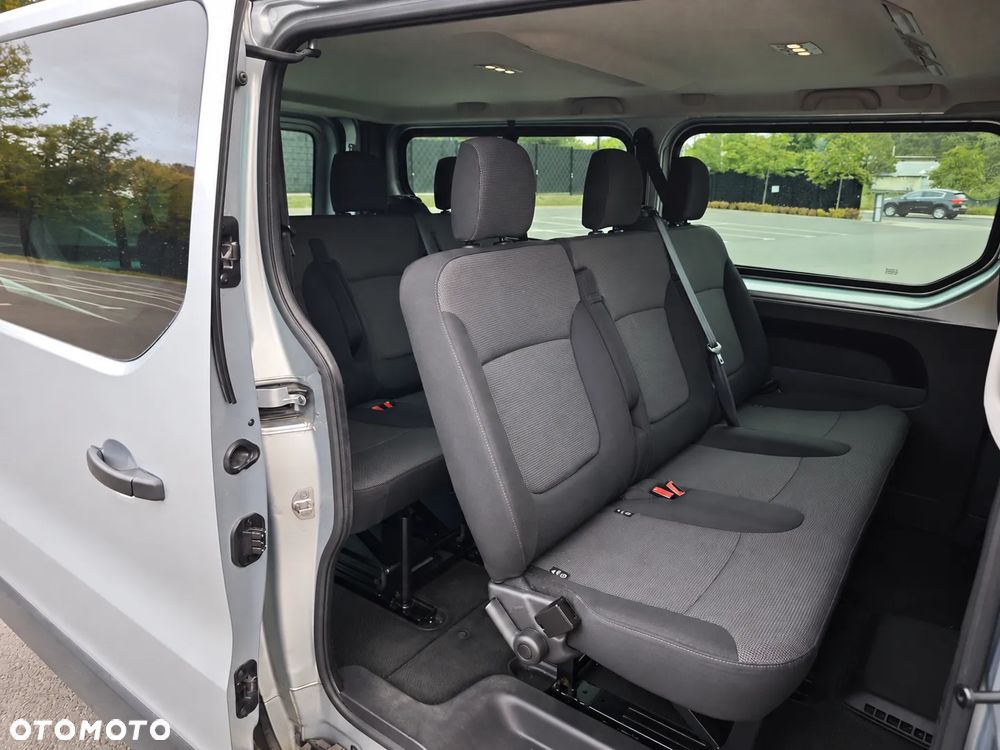 Renault Trafic 2023 photo 5