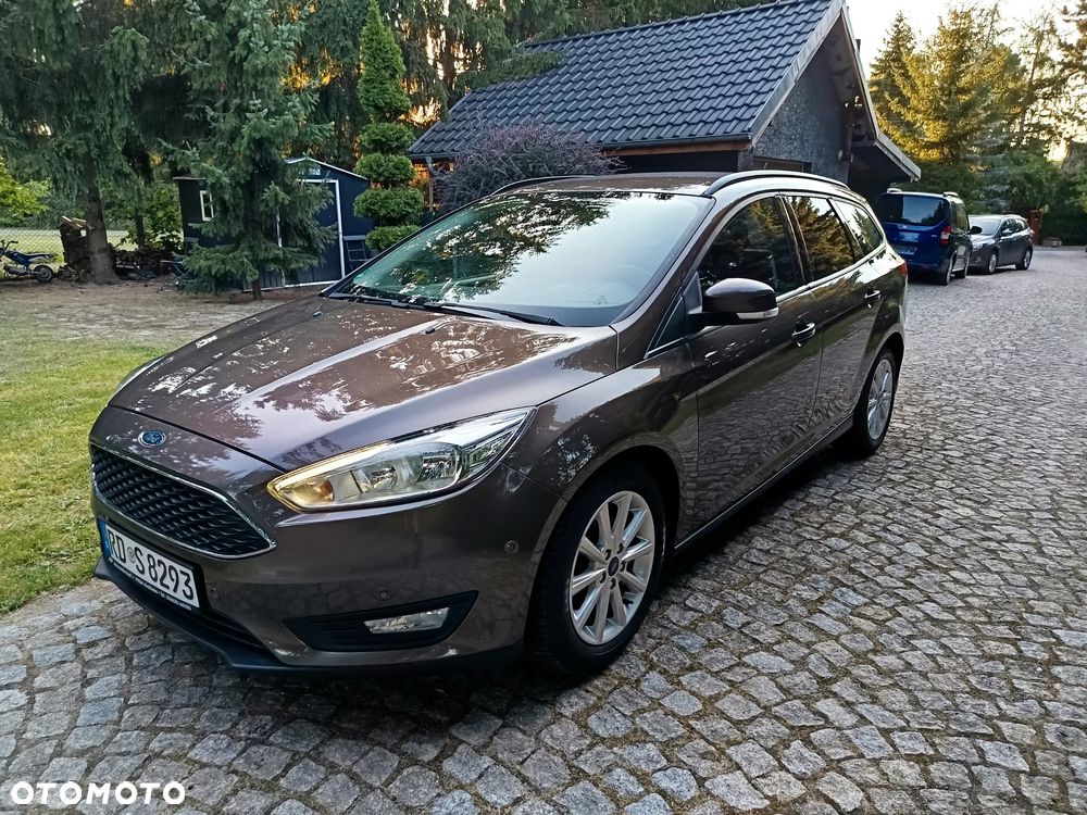 Ford Focus 1.0 EcoBoost STart-Stopp-System TITANIUM - 1