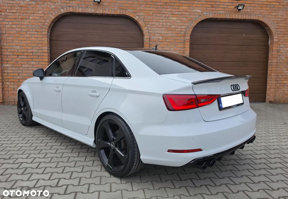 Audi A3 Limousine - 1