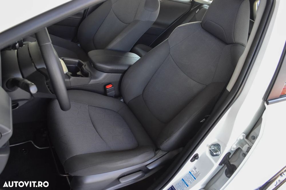 Toyota RAV4 2.5 4x4 Comfort - 24