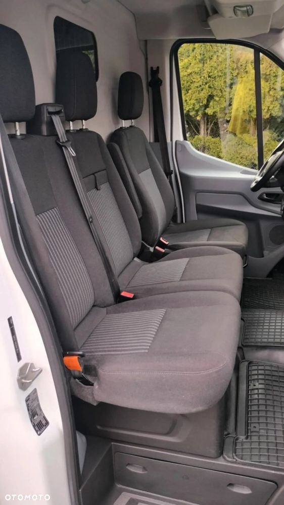 Ford Transit - 15