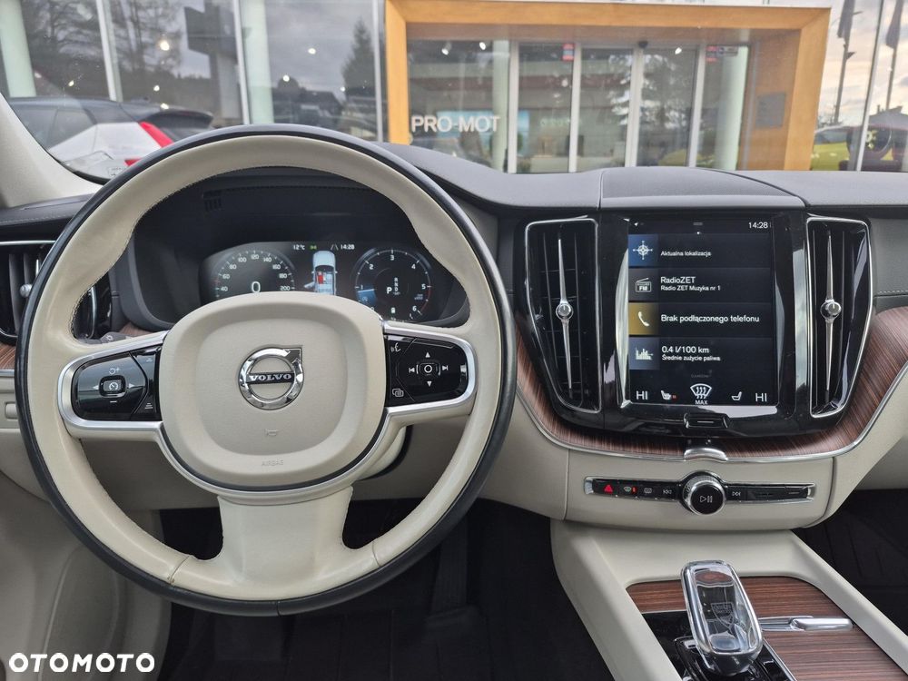 Volvo XC 60 - 13