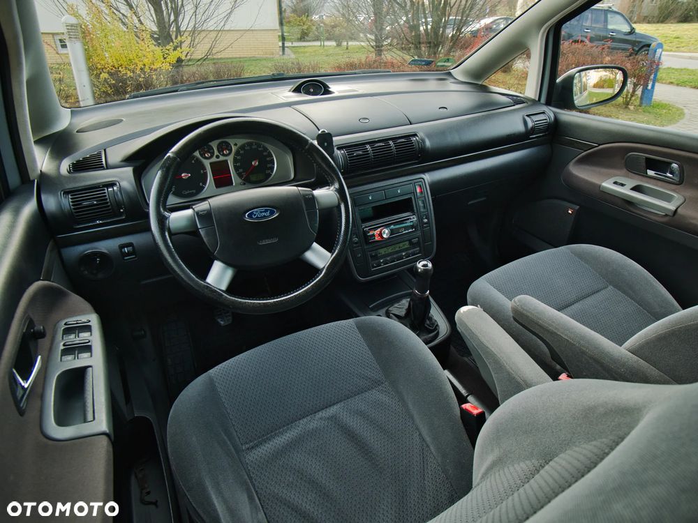 Ford Galaxy 1.9 TDI Ghia - 18