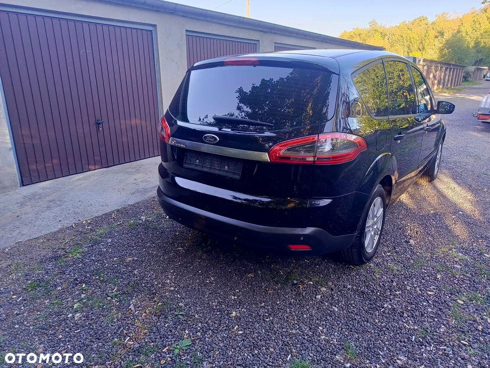 Ford S-Max 2.0 Titanium - 12