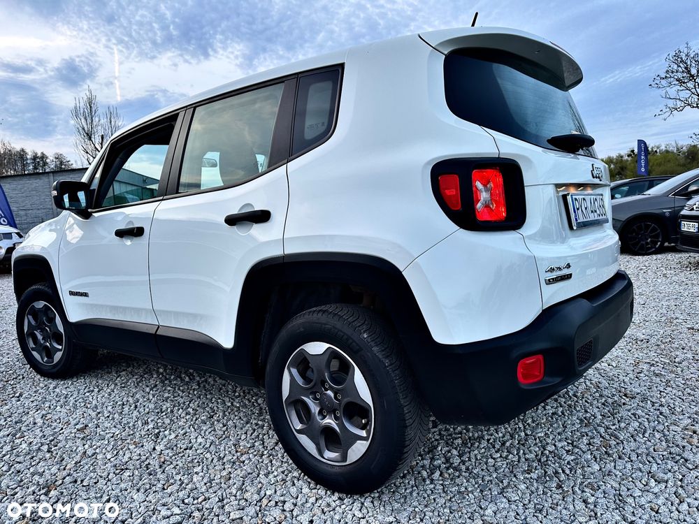 Jeep Renegade - 32