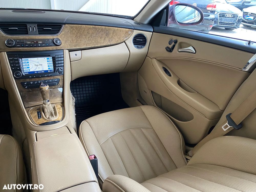 Mercedes-Benz CLS - 15