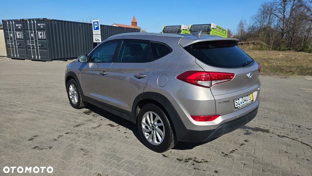 Hyundai Tucson blue 1.7 CRDi 2WD Style - 8