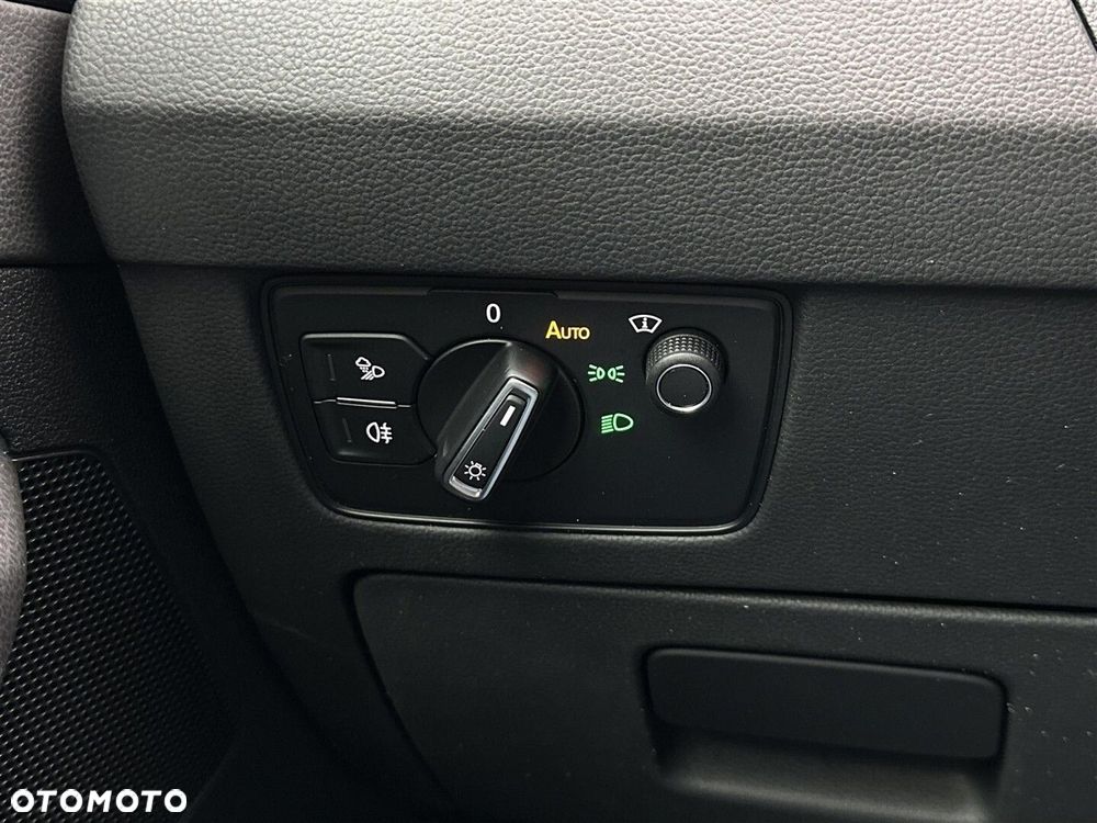 Volkswagen Arteon 2.0 TDI 4Motion R-Line DSG - 16