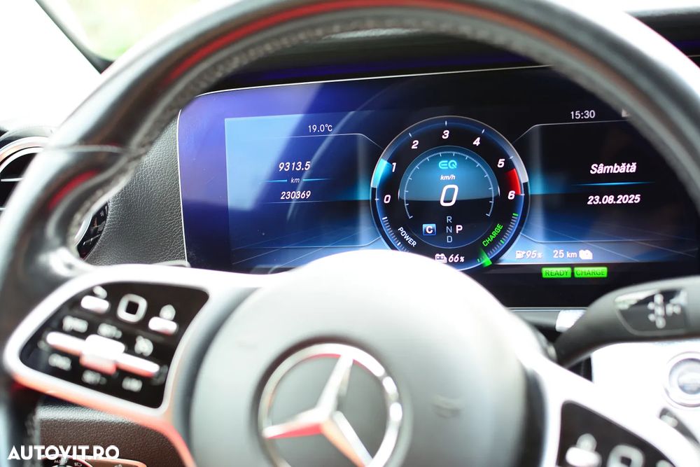 Mercedes-Benz E 300 de 9G-TRONIC - 8