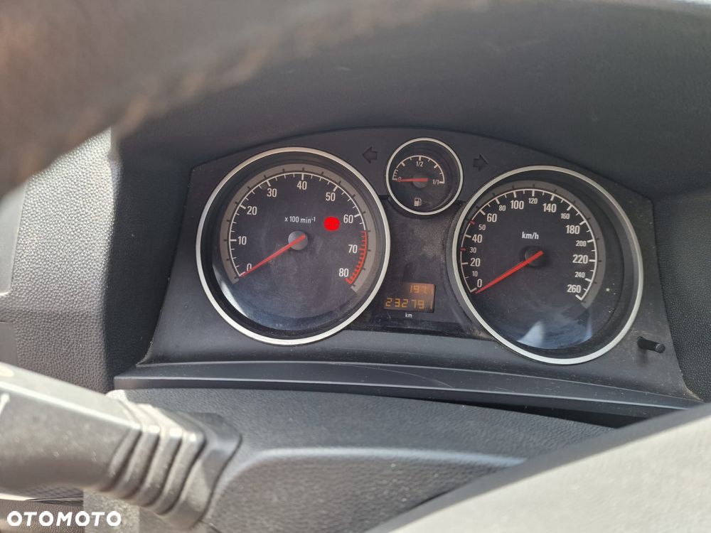Opel Zafira 1.8 - 4