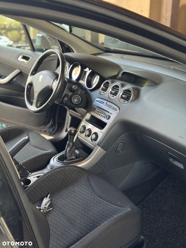 Peugeot 308 1.6 Premium - 19