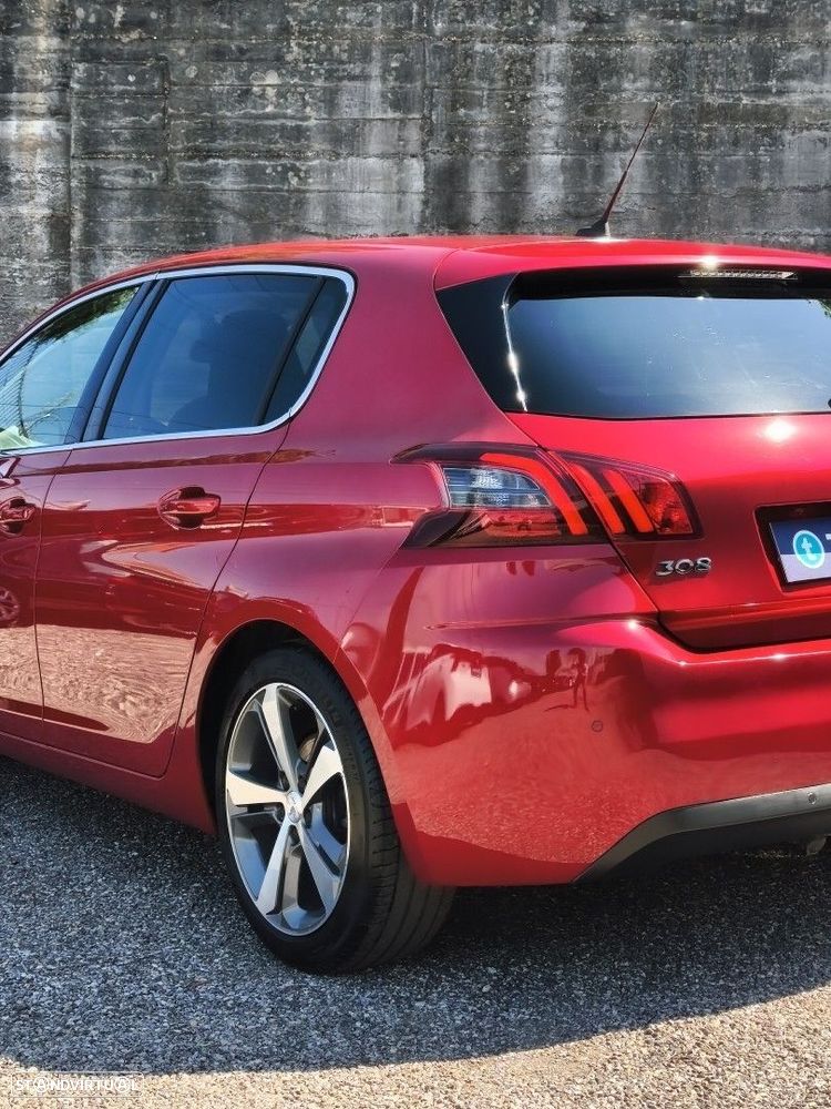 Peugeot 308 1.2 PureTech Allure J17 — fotografia 19