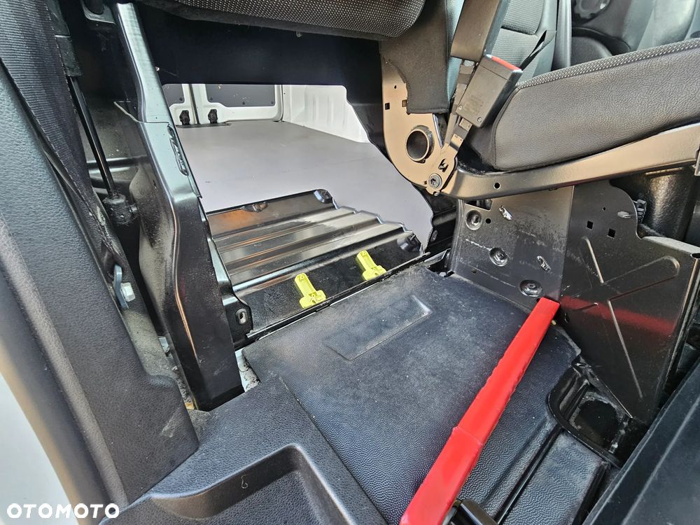 Toyota Proace  , Salon Polska, 3 osobowy - 19