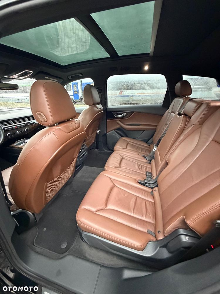 Audi Q7 - 5