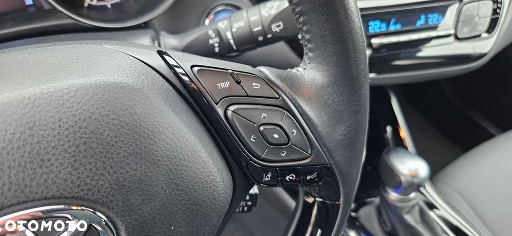 Toyota C-HR Business-Edition - 31