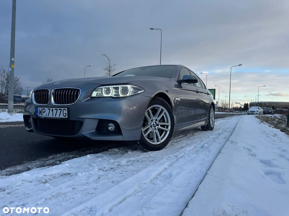BMW Seria 5 528i xDrive - 3