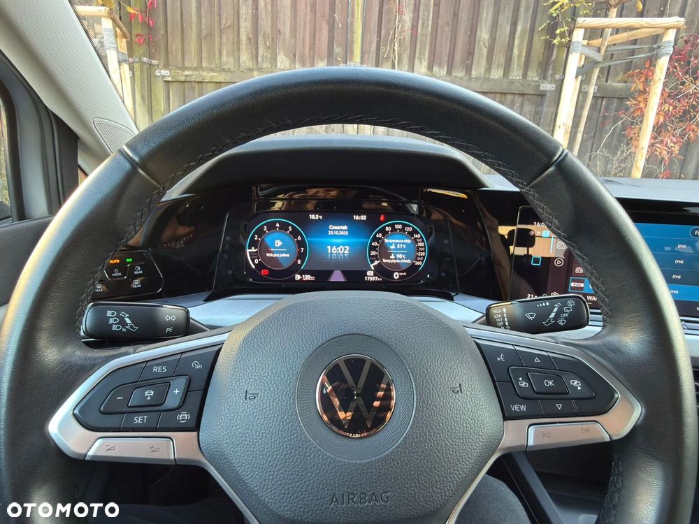 Volkswagen Golf 1.5 TSI EVO Style - 17