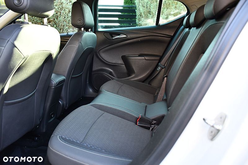 Opel Astra 1.4 Turbo Start/Stop Automatik Innovation - 21