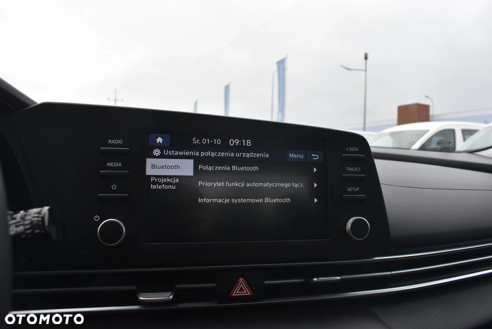 Hyundai Elantra 1.6 Smart CVT - 28