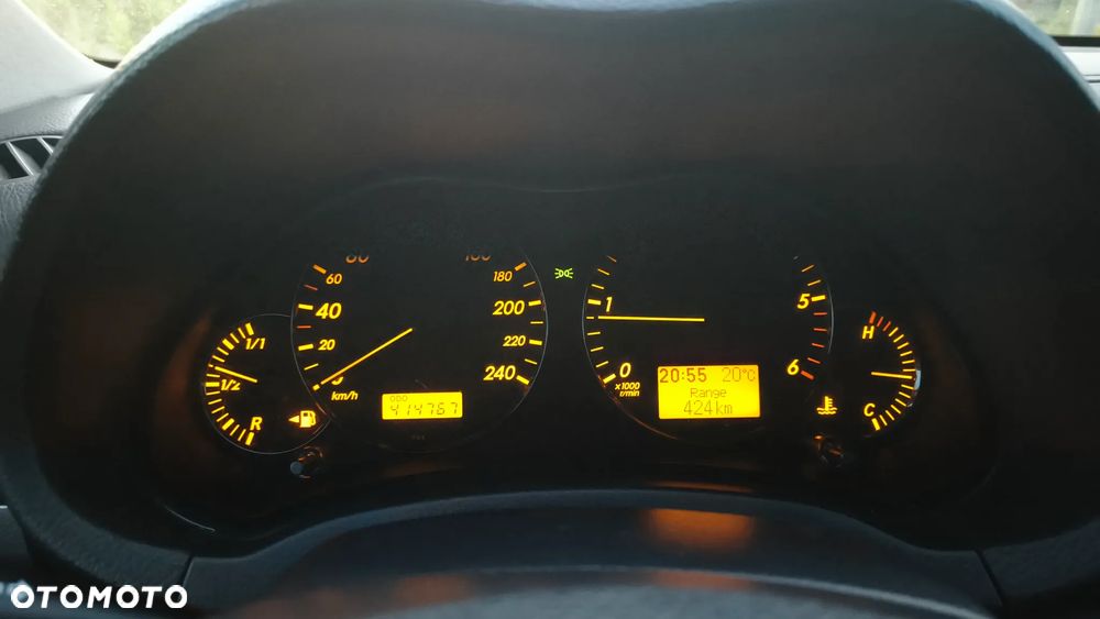 Toyota Avensis 2.0 D-4D Sol - 17