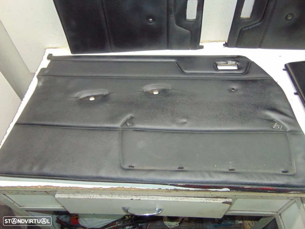 Mercedes W114/W115 quartelas - 2