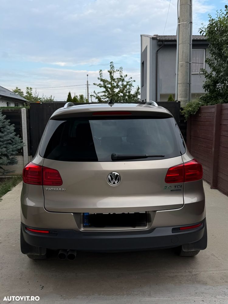 Volkswagen Tiguan 2.0 TDI 4Motion BMT Sport & Style - 9