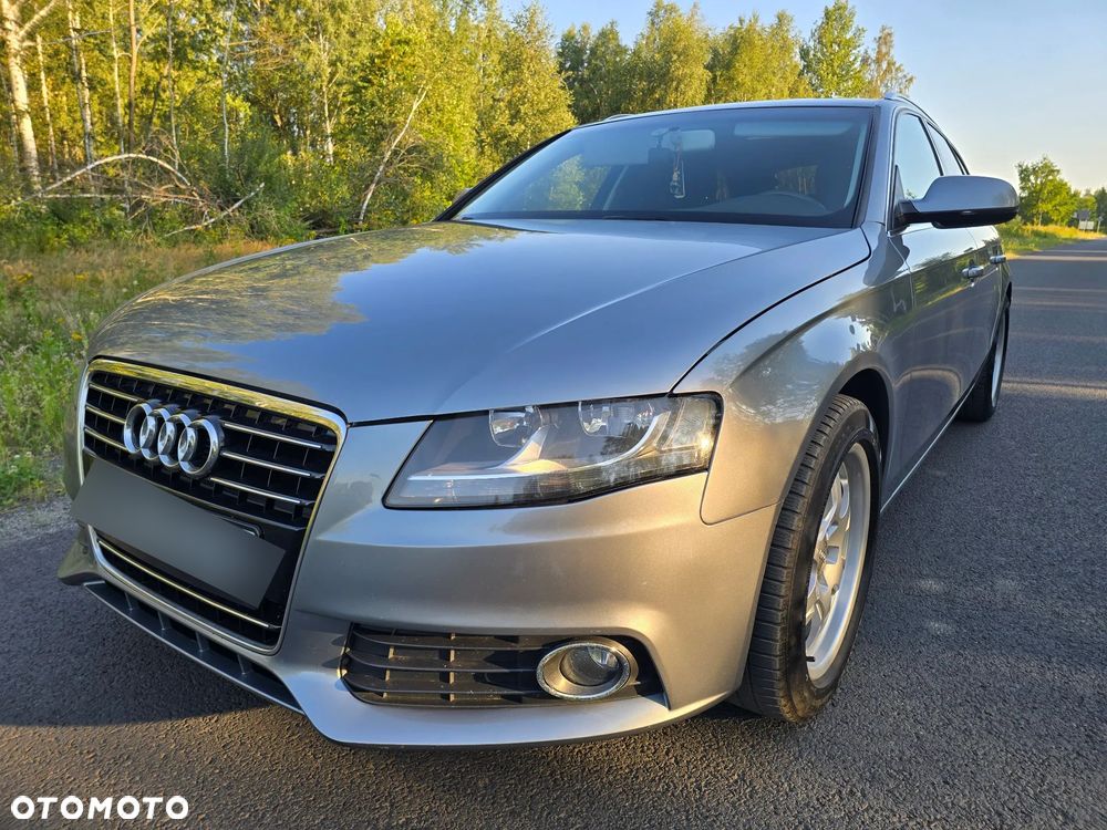 Audi A4 Avant - 1