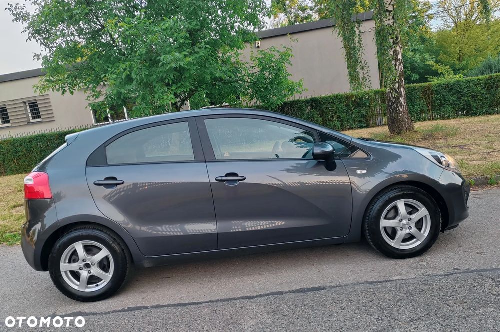 Kia Rio 1.2 M - 4