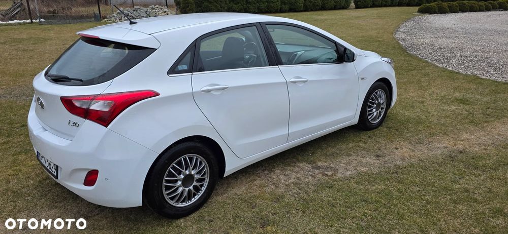 Hyundai i30 1.6 GDI BlueDrive Premium - 10