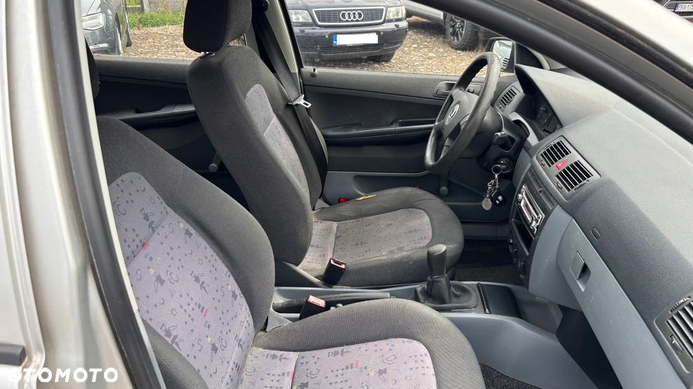 Skoda Fabia 1.2 12V Classic - 21