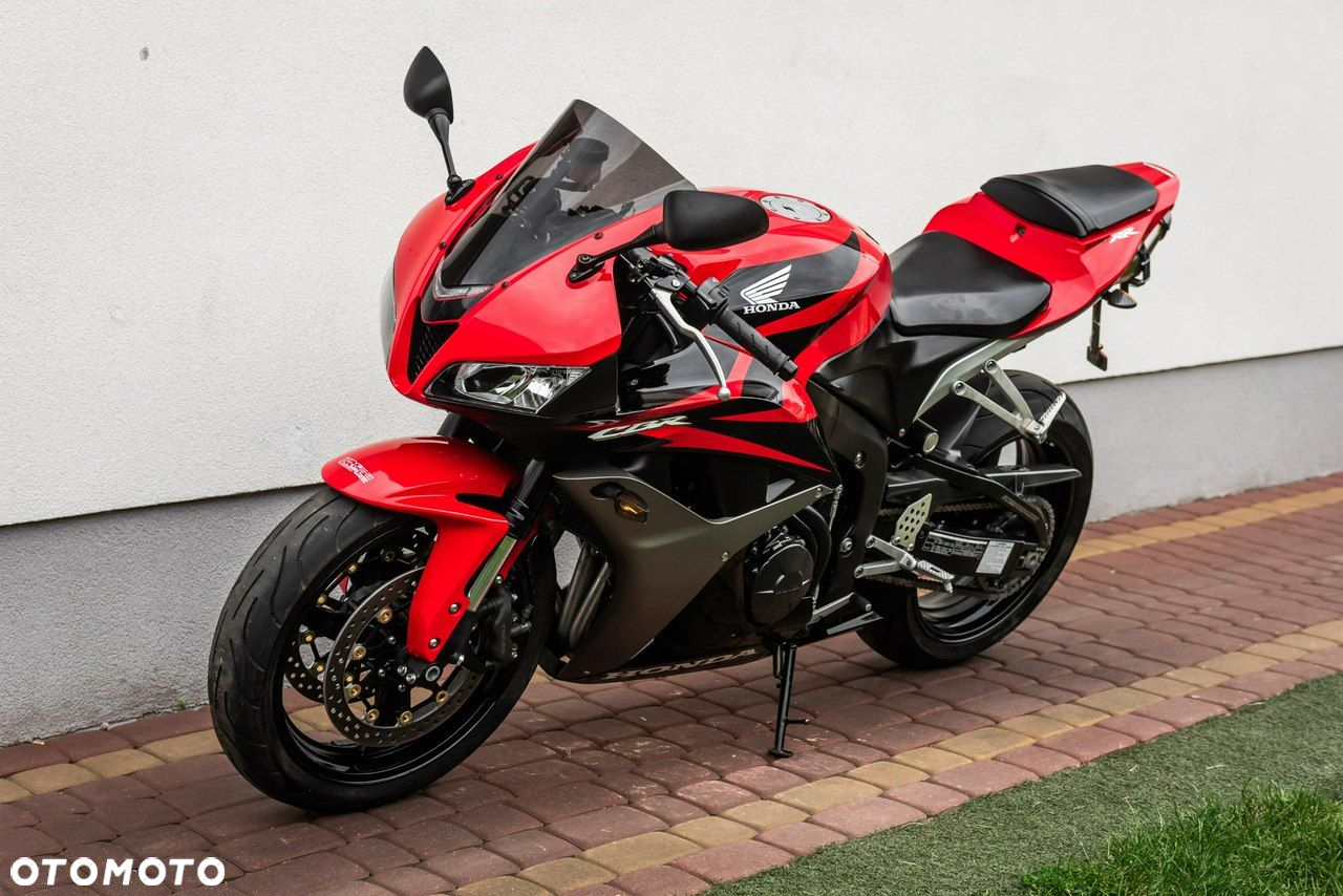 Honda CBR - 6