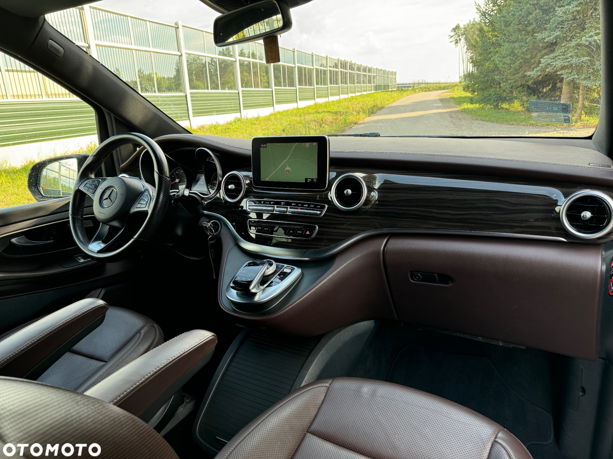 Mercedes-Benz Klasa V 250 d 4-Matic 7G-Tronic (d³ugi) - 16