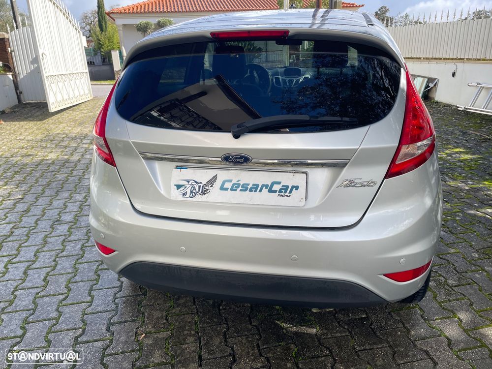 Ford Fiesta 1.25 Titanium - 11