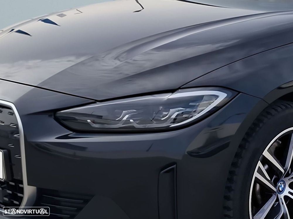 BMW i4 eDrive40 Pack Desportivo M - 3