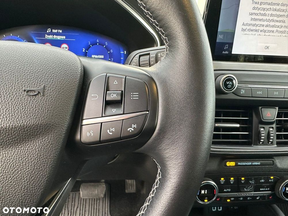 Ford Focus 1.5 EcoBoost Titanium X - 14