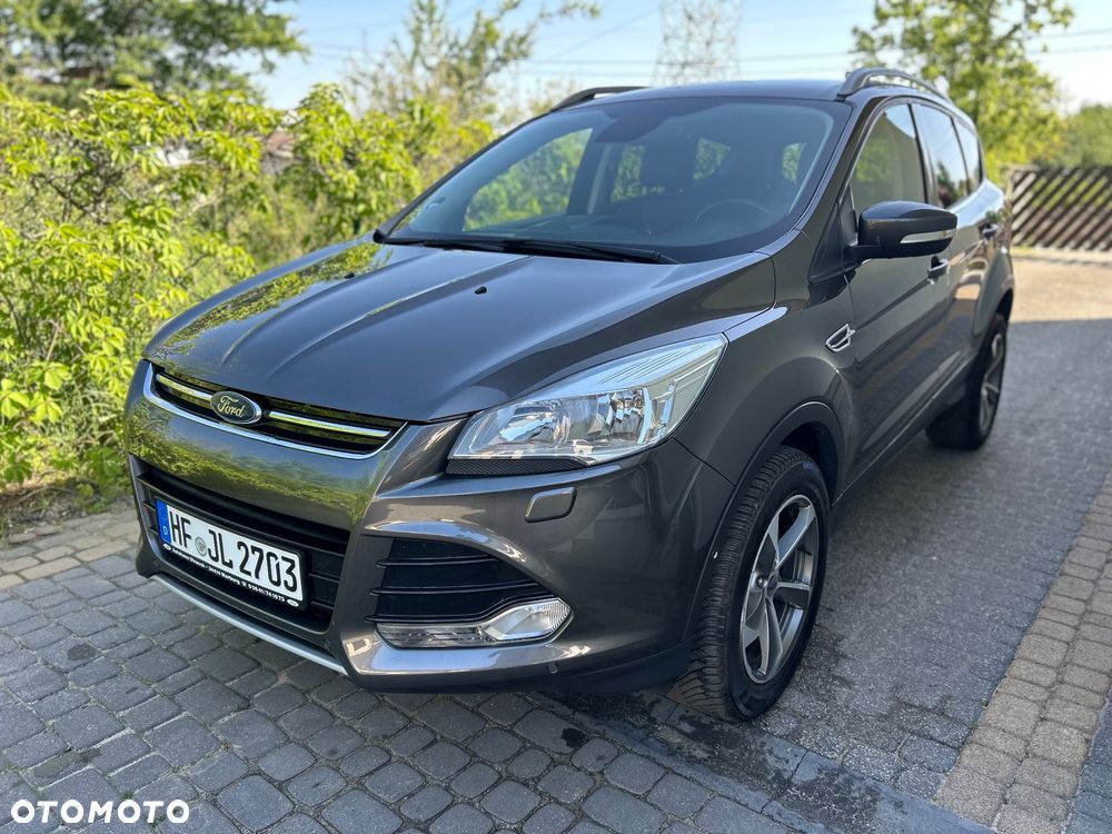 Ford Kuga 2.0 TDCi 2x4 Titanium - 5