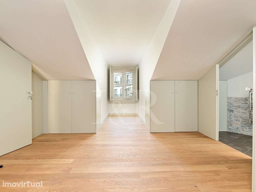 Charmoso e espaçoso T1 na baixa lisboeta - Grande imagem: 4/42