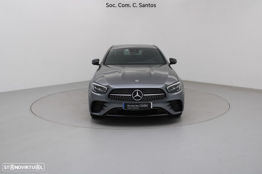 Mercedes-Benz E 300 de AMG Line - 2