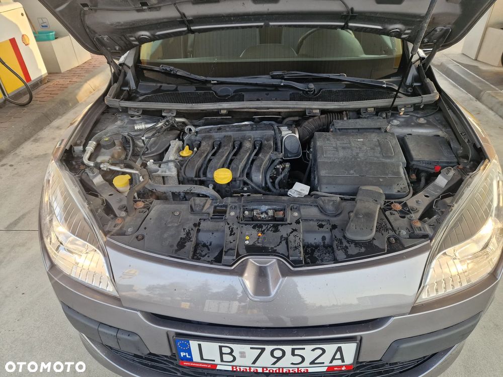 Renault Megane 1.6 16V 110 Dynamique - 13