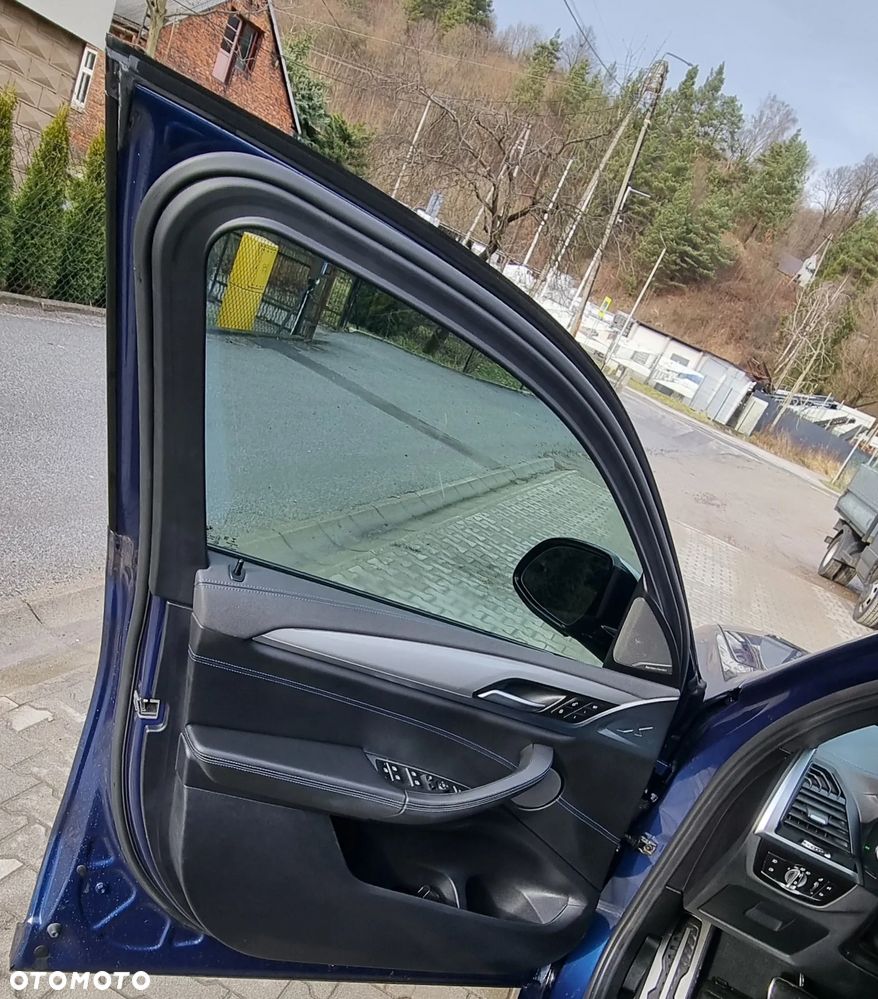 BMW X3 M M40i sport - 11