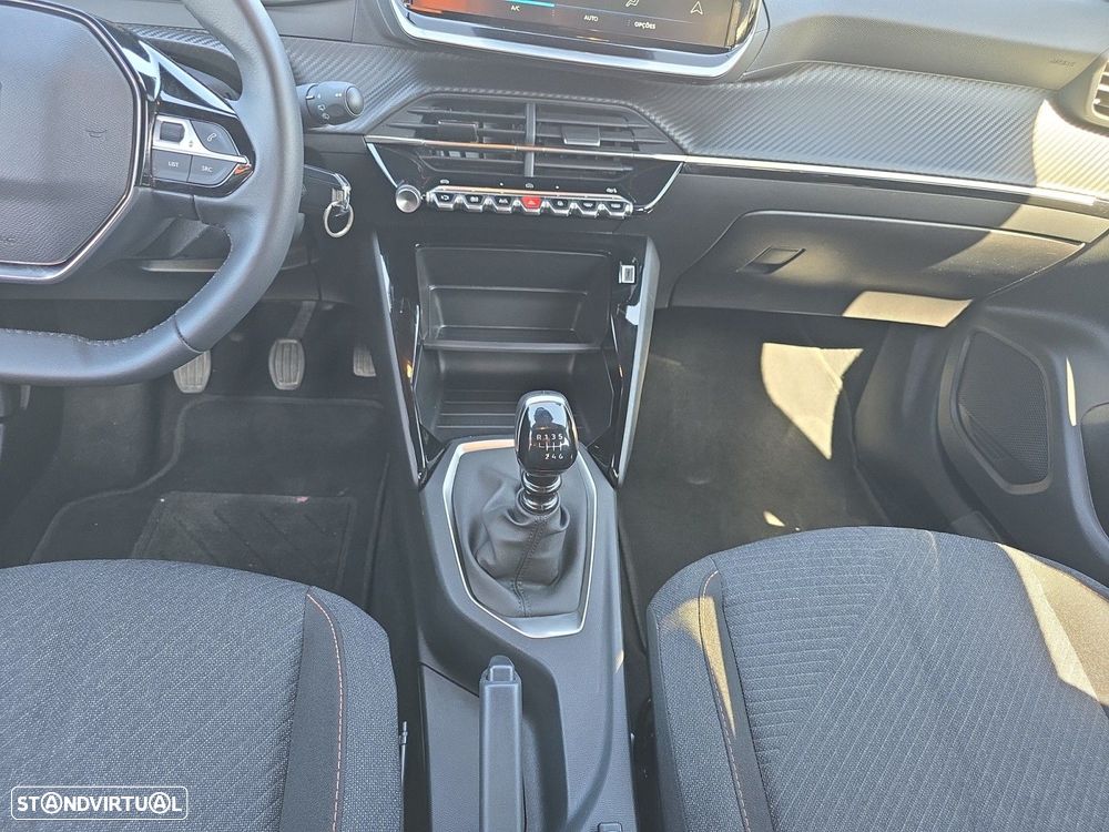 Peugeot 2008 1.2 PureTech Style - 11