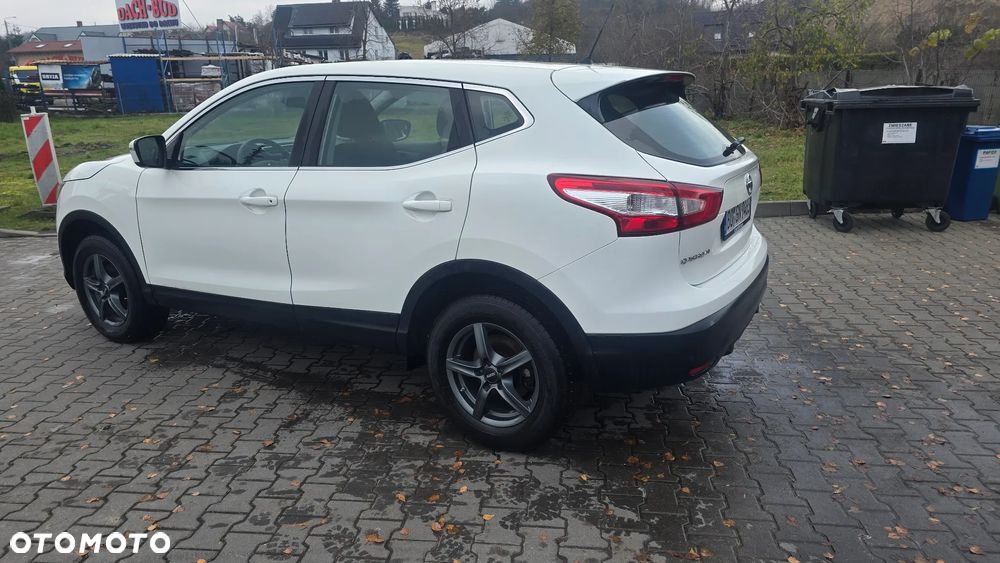 Nissan Qashqai - 10
